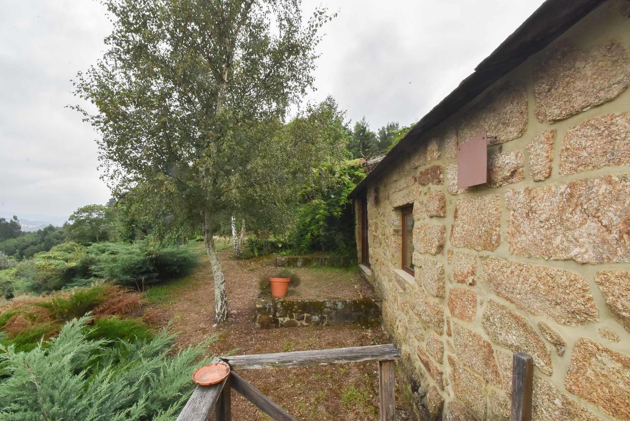 Quinta De Abol De Baixo 호텔 Entre-os-Rios 외부 사진